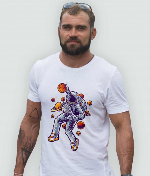 Мъжка тениска с щампа Спортни Илюстрации Basketball Аstronaut in space - TShirtArtShop.com